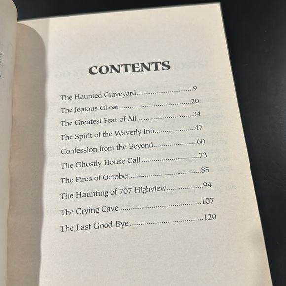 The Haunted Graveyard: True Ghost Stories - Scholastic Paperback Novel - Picture 7 of 9